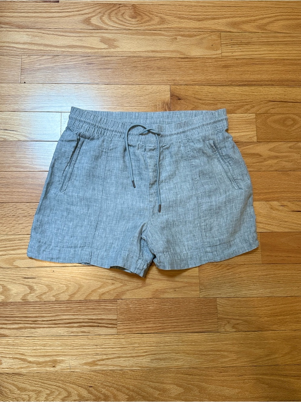 Athleta 100% Linen Shorts - large - gray - 4” inseam